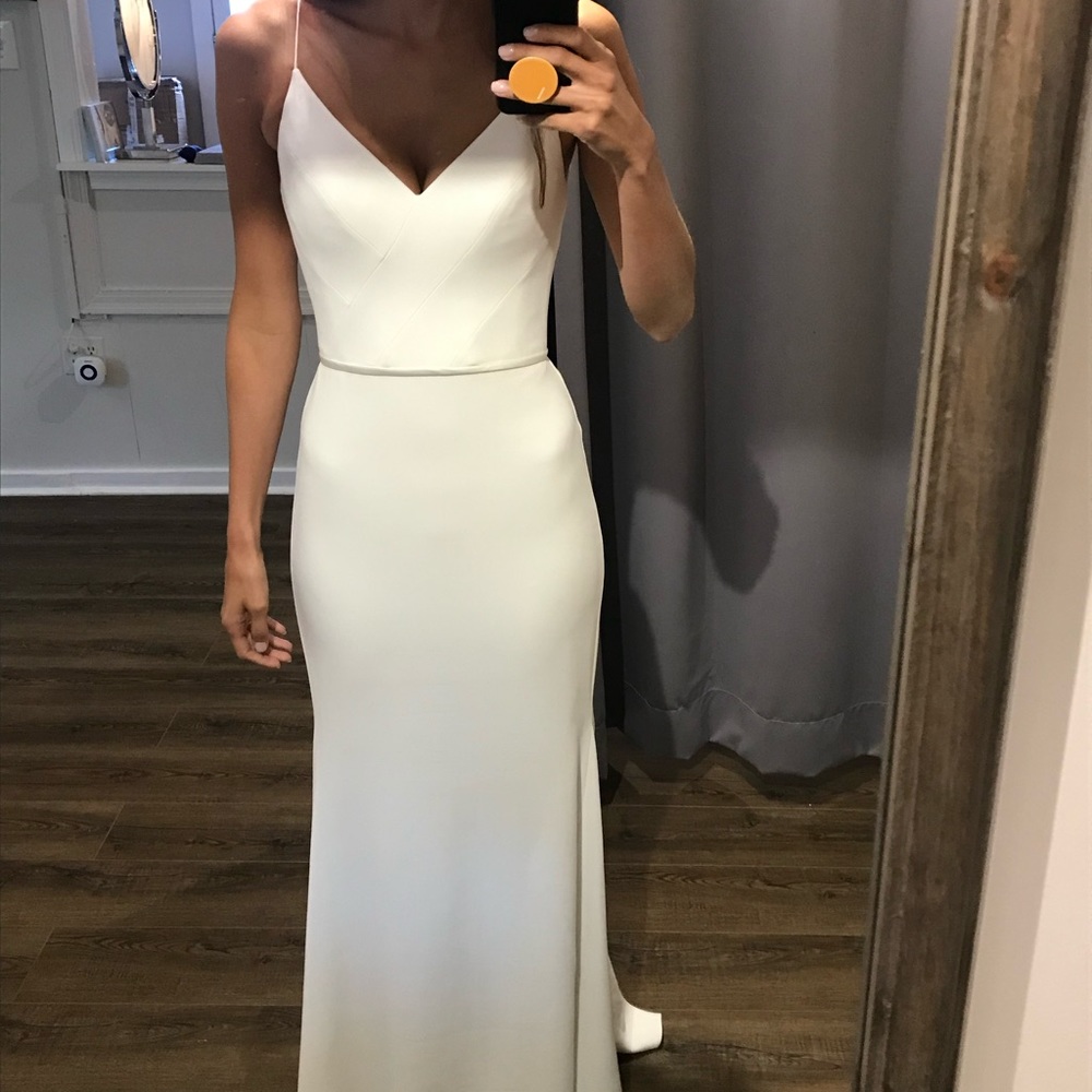 Suzanne Neville - Venus Wedding Dress